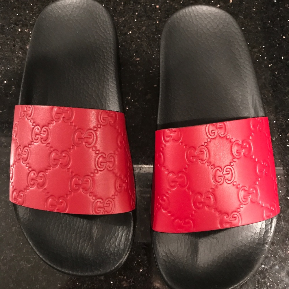 Gucci Signature Slide Red (Hibiscus)